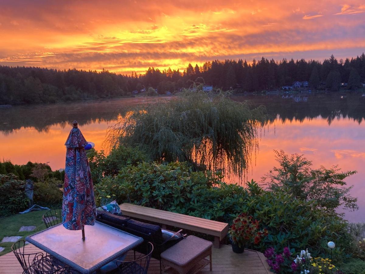 Cottage Lake Bed And Breakfast Woodinville Exterior photo